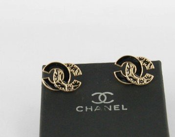 Orecchini Chanel Modello 100